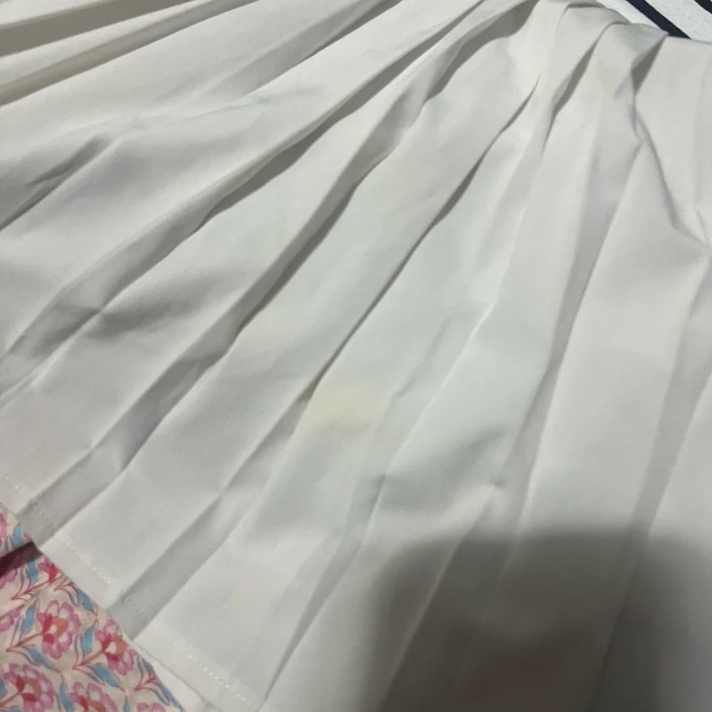 Abercrombie & Fitch Kids White Pleated Skort YPB Girls Size 7/8 Pockets